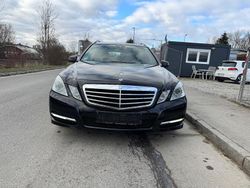 Schwarz Gebraucht 2011 Mercedes E350 Kombi | 5.899 € (Superpreis)
