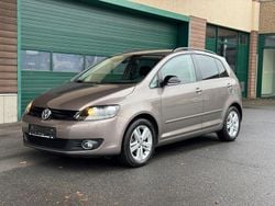 Braun Gebraucht 2012 VW Golf Plus Match Van / Kleinbus | 11.490 € (Etwas zu teuer)