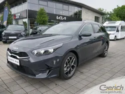 Grau Neu 2025 Kia Ceed Sportswagon 4 Kombi | 29.990 € (Etwas zu teuer)