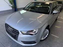 Silber Gebraucht 2013 Audi A3 Ambition Limousine | 12.790 € (Fairer Preis)