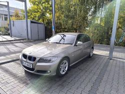 Braun Gebraucht 2010 BMW 318 Limousine | 4.500 € (Fairer Preis)