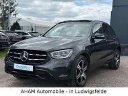 Grau Gebraucht 2022 Mercedes GLC220 Night SUV | 36.490 € (Guter Preis)