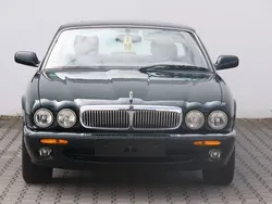 Grün Gebraucht 2001 Jaguar XJ Sovereign Limousine | 32.999 €