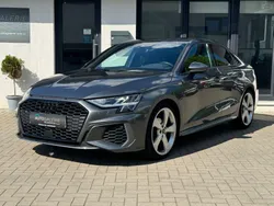 Grau Gebraucht 2021 Audi A3 S-Line Limousine | 22.980 € (Guter Preis)