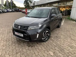 Titan dark gray Neu 2024 Suzuki Vitara Comfort+ SUV | 26.699 € (Etwas zu teuer)