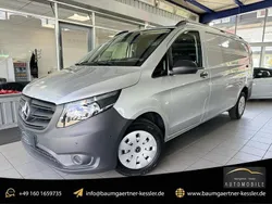 Silber Gebraucht 2020 Mercedes Vito Van / Kleinbus | 24.480 € (Fairer Preis)