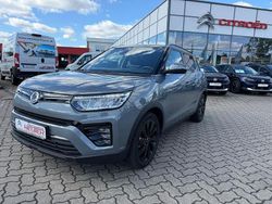 Grau Gebraucht 2024 Ssangyong (KGM) Tivoli SUV | 21.500 €