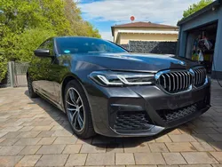 Grau Gebraucht 2021 BMW 520 Performance Limousine | 36.999 € (Etwas zu teuer)