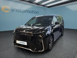 Schwarz Gebraucht 2023 Maxus MIFA 9 Van / Kleinbus | 41.849 € (Etwas zu teuer)