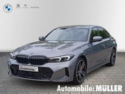 Grau Gebraucht 2024 BMW 330 M Sport Limousine | 47.890 € (Fairer Preis)