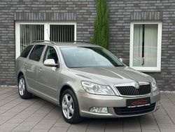 Beige Gebraucht 2009 Skoda Octavia Elegance Kombi | 7.499 € (Etwas zu teuer)