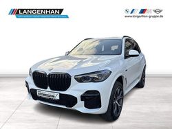 Weiß Gebraucht 2022 BMW X5 M Sport SUV | 56.944 € (Fairer Preis)