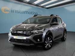 Grau Gebraucht 2025 Dacia Sandero Stepway Kleinwagen | 18.399 € (Fairer Preis)