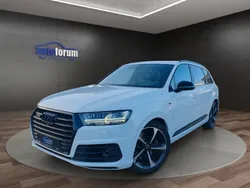 Weiß Gebraucht 2017 Audi SQ7 Sport SUV | 43.990 € (Fairer Preis)