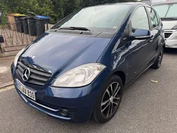 Blau Gebraucht 2010 Mercedes A160 Van / Kleinbus | 3.200 € (Fairer Preis)