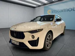 Gebraucht 2019 Maserati Levante SUV | 80.499 €