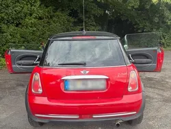 Rot Gebraucht 2006 Mini ONE Chili Kleinwagen | 1.999 € (Etwas zu teuer)