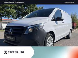 Weiß Gebraucht 2024 Mercedes Vito Van / Kleinbus | 38.735 € (Teuer)