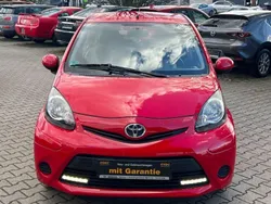 Rot Gebraucht 2014 Toyota Aygo Cool Kleinwagen | 5.999 € (Guter Preis)