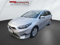 Silber Gebraucht 2024 Kia Ceed Sportswagon Comfort Kombi | 23.990 € (Superpreis)