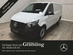 Arktikweiß Gebraucht 2022 Mercedes Vito Van / Kleinbus | 31.272 € (Guter Preis)