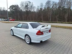 Weiß Gebraucht 1996 Mitsubishi Lancer Limousine | 12.999 €