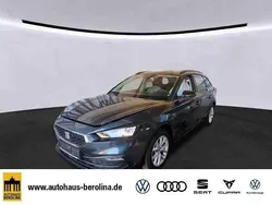 Grau Gebraucht 2022 Seat Leon ST Style Kombi | 20.777 € (Fairer Preis)