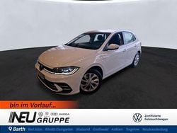 Weiß Gebraucht 2022 VW Polo Style Limousine | 16.489 € (Guter Preis)