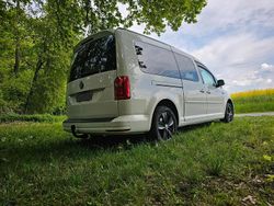 Weiß Gebraucht 2020 VW Caddy Maxi Comfortline Van / Kleinbus | 21.999 € (Guter Preis)