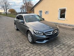 Grau Gebraucht 2016 Mercedes C200 Avantgarde Limousine | 10.960 € (Fairer Preis)