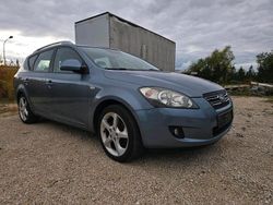 Blau Gebraucht 2008 Kia Ceed Kombi | 2.690 € (Etwas zu teuer)