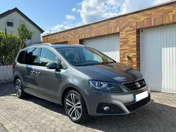 Grau Gebraucht 2018 Seat Alhambra FR-Line Van / Kleinbus | 22.900 €