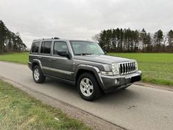 Grau Gebraucht 2007 Jeep Commander SUV | 9.990 € (Etwas zu teuer)