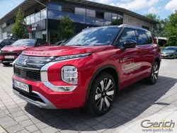 Rot Neu 2025 Mitsubishi Outlander P-HEV Top SUV | 58.990 € (Teuer)