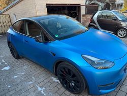 Blau Gebraucht 2022 Tesla Model Y Performance SUV | 35.600 € (Guter Preis)
