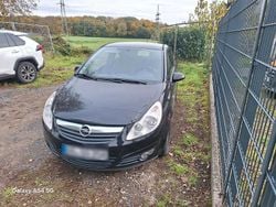 Schwarz Gebraucht 2007 Opel Adam Kleinwagen | 1.400 € (Etwas zu teuer)