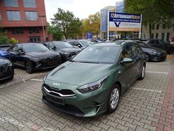 Grün Gebraucht 2022 Kia Ceed Sportswagon Kombi | 21.900 € (Fairer Preis)