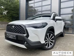 Weiß Gebraucht 2024 Toyota Corolla Cross Comfort SUV | 28.450 € (Superpreis)