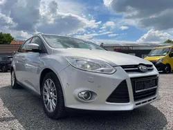Silber Gebraucht 2012 Ford Focus Titanium Kombi | 4.800 € (Fairer Preis)
