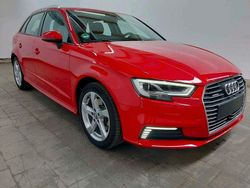 Rot Gebraucht 2020 Audi A3 Sportback e-tron Sport Limousine | 18.888 € (Superpreis)