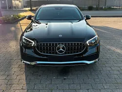 Schwarz Gebraucht 2020 Mercedes E300 Limousine | 33.500 € (Fairer Preis)