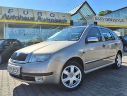 Beige Gebraucht 2004 Skoda Fabia Comfort Kleinwagen | 3.990 €