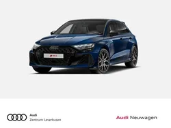 Blau Neu 2025 Audi RS3 Sportback Sport Kleinwagen | 81.480 €