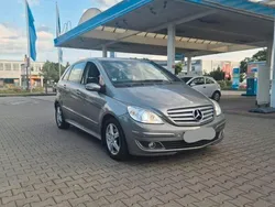 Silber Gebraucht 2006 Mercedes B200 Van / Kleinbus | 5.950 € (Fairer Preis)