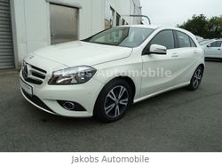 Weiss Gebraucht 2014 Mercedes A180 Style Limousine | 14.900 € (Etwas zu teuer)
