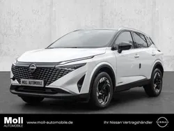 Pearl white / kf black (weiss) Neu 2025 Nissan Qashqai Comfort SUV | 34.480 € (Superpreis)