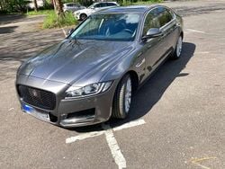 Grau Gebraucht 2017 Jaguar XF Prestige Limousine | 20.900 € (Guter Preis)