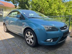 Blau Gebraucht 2007 Ford Focus Cabriolet Cabrio | 3.500 € (Guter Preis)