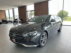 Grau Gebraucht 2022 Mercedes E400 Avantgarde Limousine | 31.990 € (Fairer Preis)