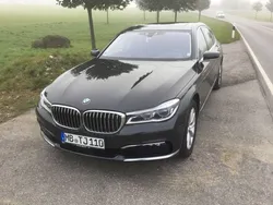 Grau metallic Gebraucht 2015 BMW 730L Limousine | 52.000 €